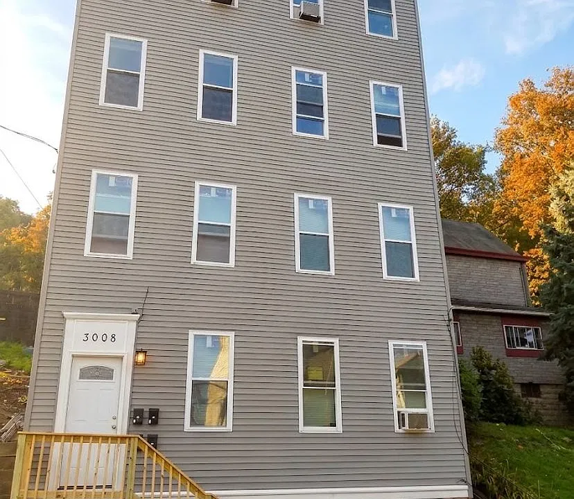 3008 Paulowna Street