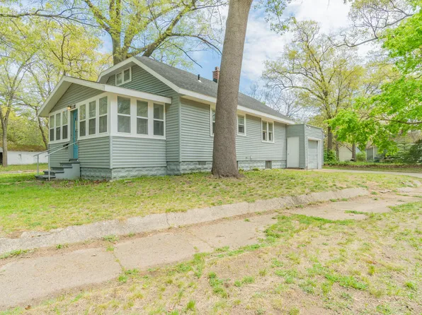 2906 Mason Blvd, Muskegon Heights, MI 49444