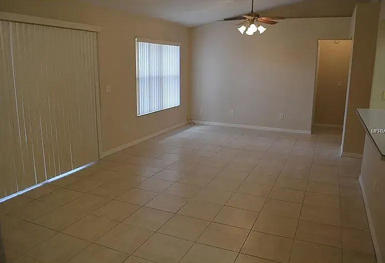 2871 Beckwith St — Photo 13