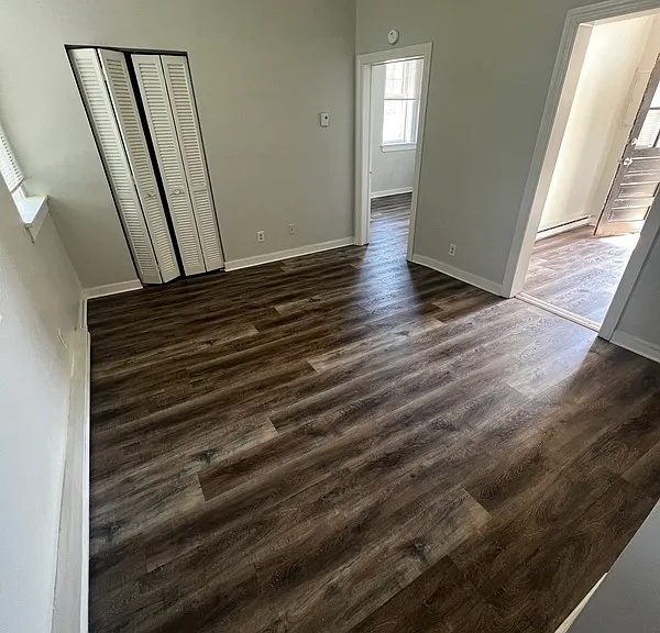 1022 Maplewood Ave — Photo 8