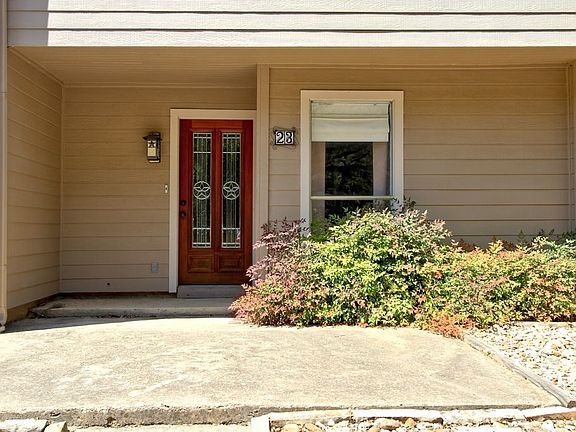 3rd image of 23 Marina Cir