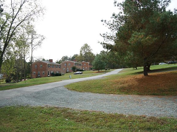 Skyline Court Neighborhood