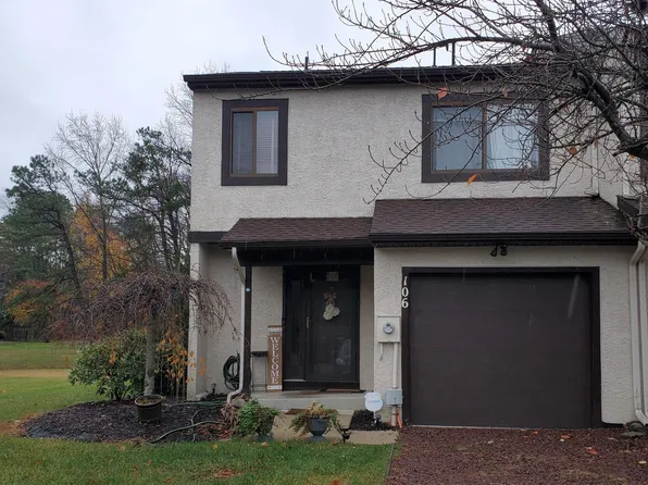 106 Five Crown Royal, Marlton, NJ 08053
