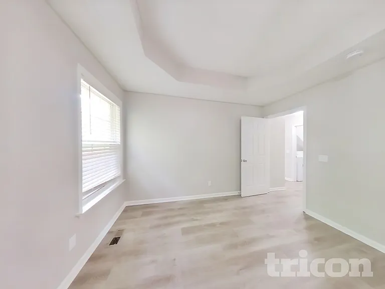 800 Chaney Woods Dr — Photo 10