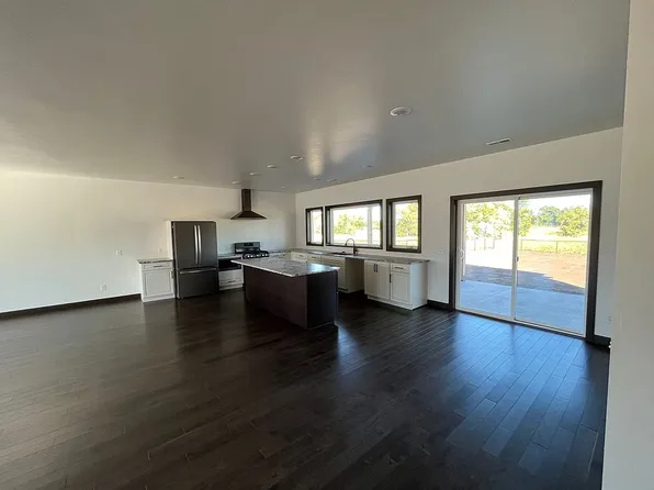 3924 Powder River Ave, Spearfish, SD 57783