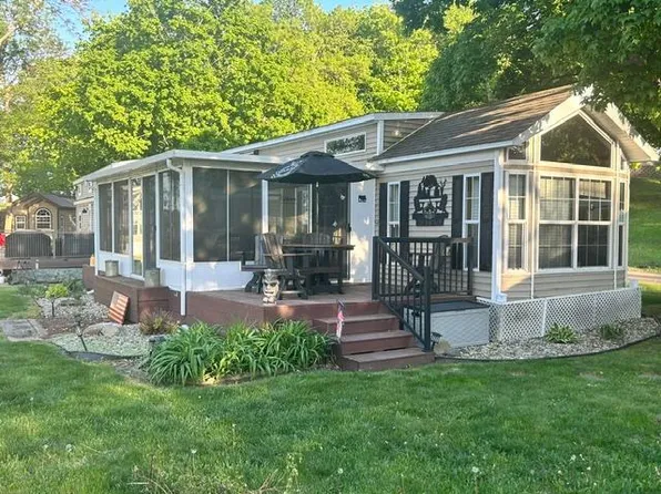 2221 Reubens Ln SW Unit 20, Farwell, MN 56327