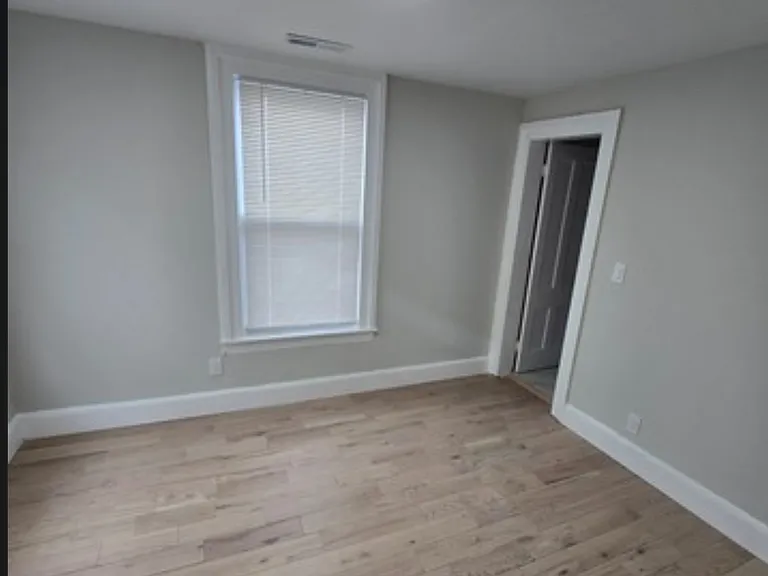 80 Dickerman St #1 — Photo 7