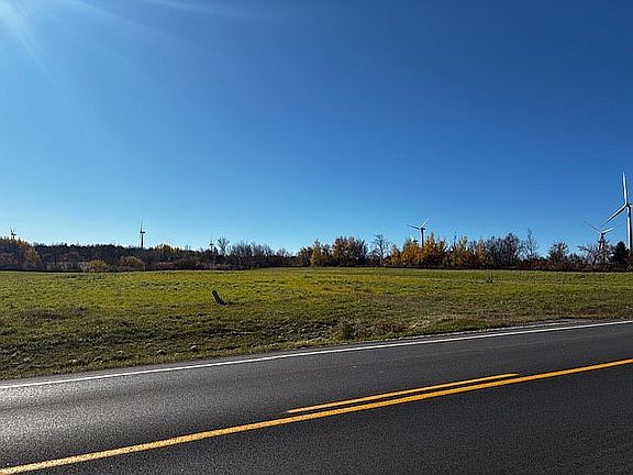 2nd image of 7891 Star Rd