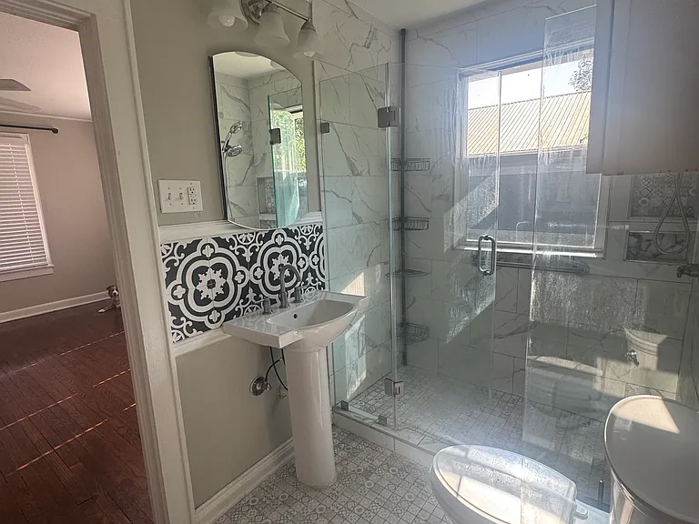 200 Elm St — Photo 20