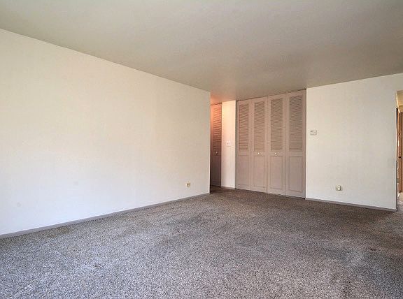 5th image of 1420 Vista Walk APT D