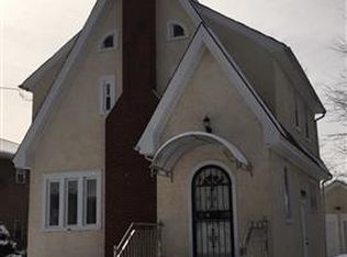 19 Edgewood Ct, Hempstead, NY 11550