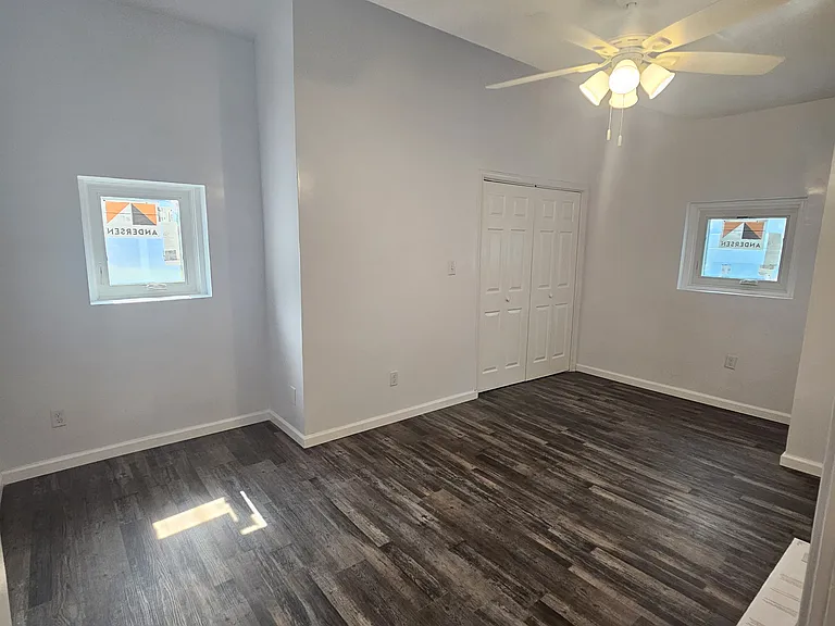 3144 Bohem St — Photo 32
