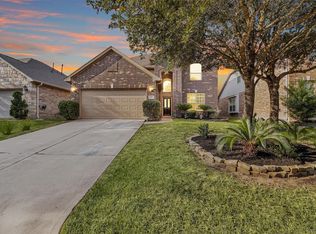 115 N Hawkhurst Cir, Magnolia, TX 77354