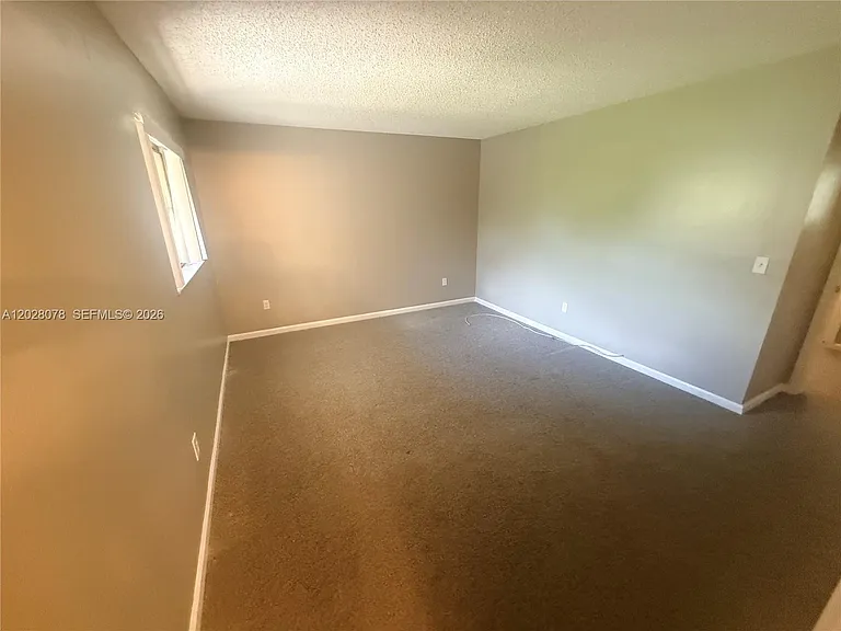 10787 Royal Palm Blvd #5 — Photo 33