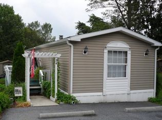 54 Peachy Ann Dr, Newville, PA 17241