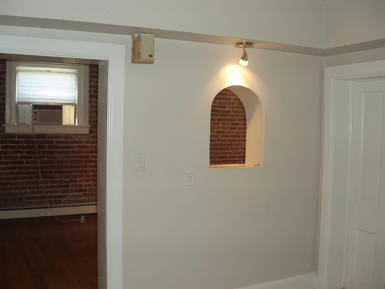 3226 Bryant St — Photo 18