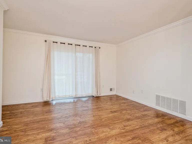 101 Quince Ct — Photo 2