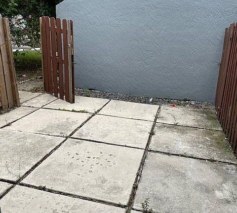 4th image of 8 Crossings Cir APT A