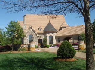 303 Oakmont Ln, Waxhaw, NC 28173
