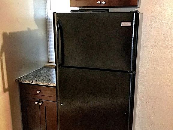 2nd image of 11041 S Vernon Ave #2