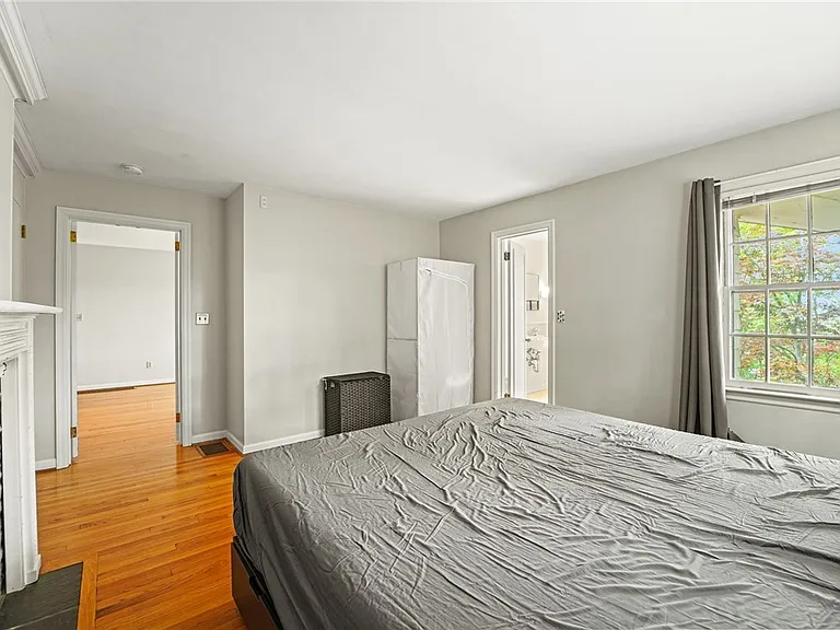 102 Corson Pl — Photo 25