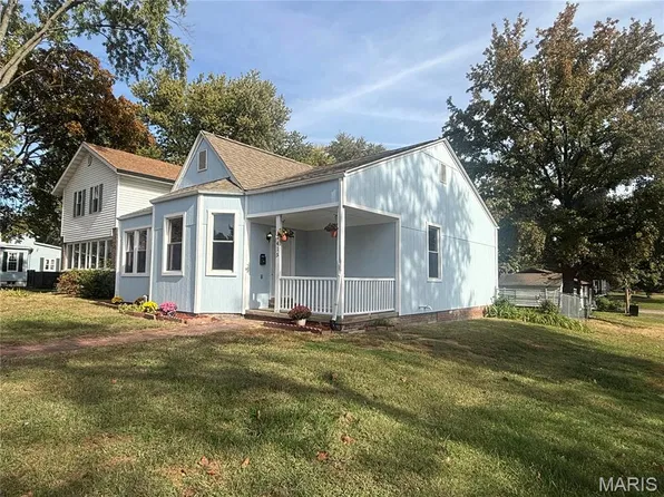 415 Wabash Ave, Belleville, IL 62220