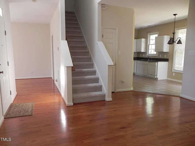 216 Castle Hayne Dr — Photo 4
