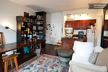 Rented by R New York