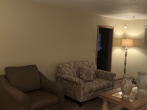 3rd image of 2223 Sherman Ave