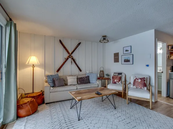 774 East Mountain Road #D5, Killington, VT 05751