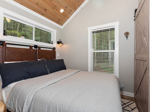 Coldwater Primary Bedroom