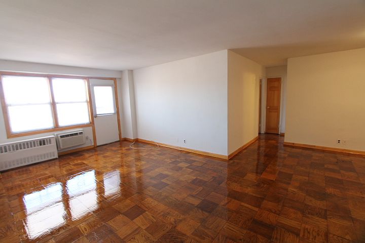 1st image of 18311 Hillside Ave APT 10M