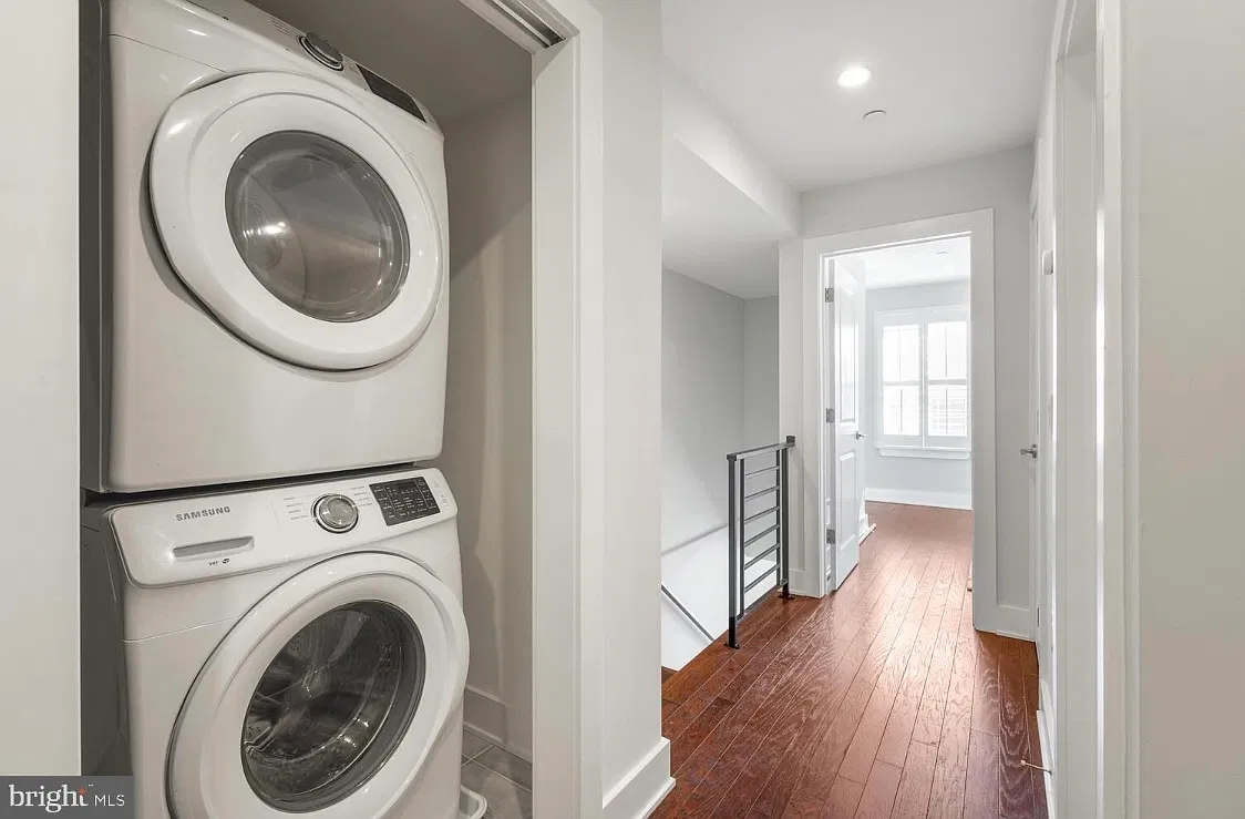 2 bed, 1475 sqft, $2,700 — Photo 3