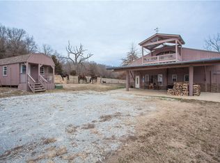 17974 Meadowlark Rd, Fayetteville, AR 72703