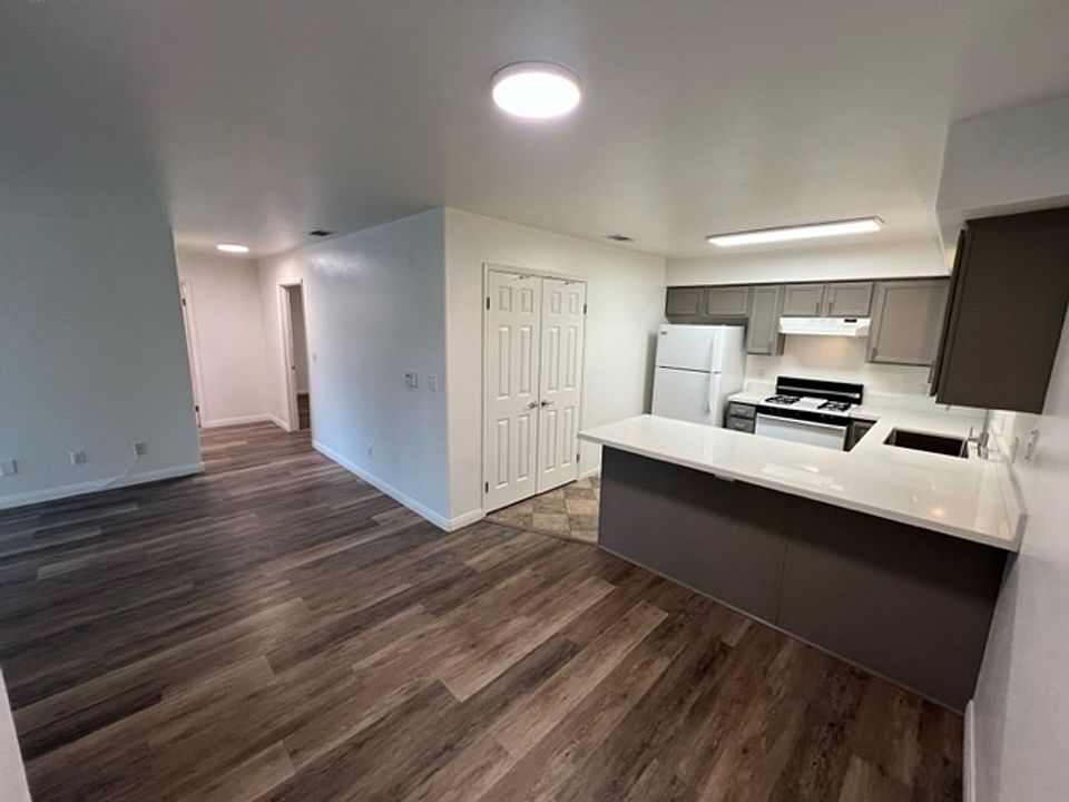 1st image of 1100 Mondavi Way #H6