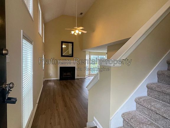 3rd image of 810 Camelon Ct