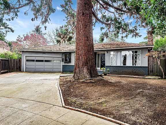 2nd image of 454 Falk Ct