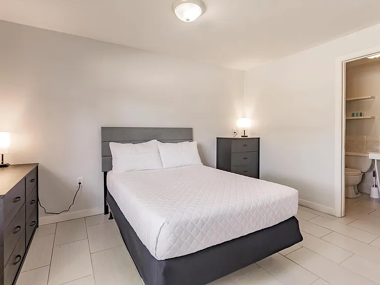 14621 McGregor Blvd #19 — Photo 6