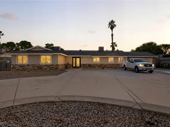 6825 W Oakey Blvd, Las Vegas, NV 89146