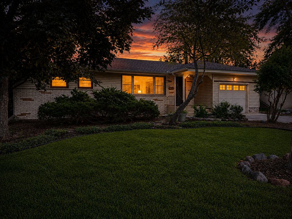 1st image of 3606 Woodbine Ln