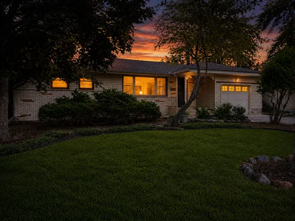 3606 Woodbine Ln, Brooklyn Center, MN 55429