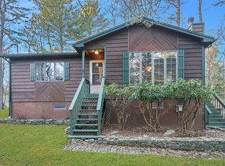 145 Hound Rd, Dingmans Ferry, PA 18328