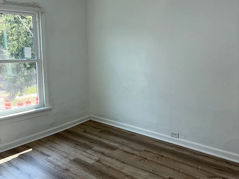 6923 Fullerton Ave — Photo 12