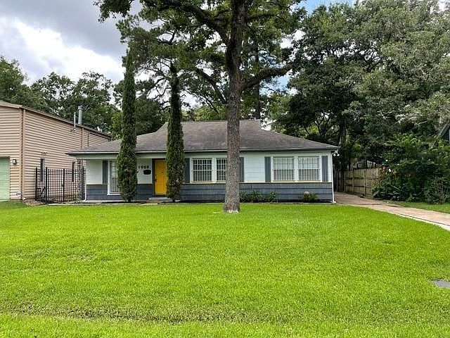 1st image of 1058 Althea Dr