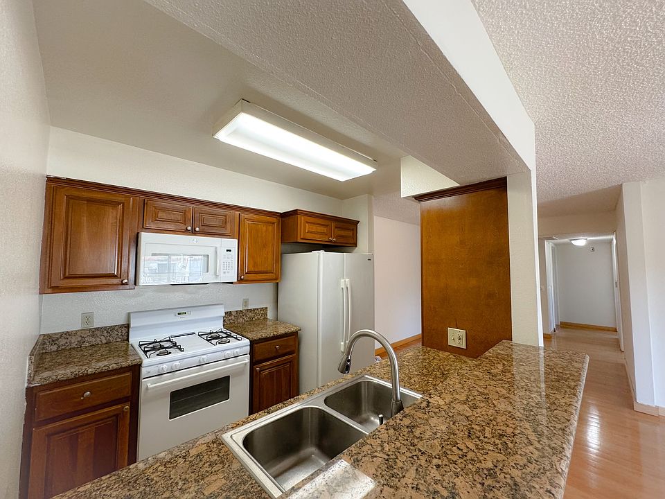 1st image of 4300 Beverly Glen Blvd #110
