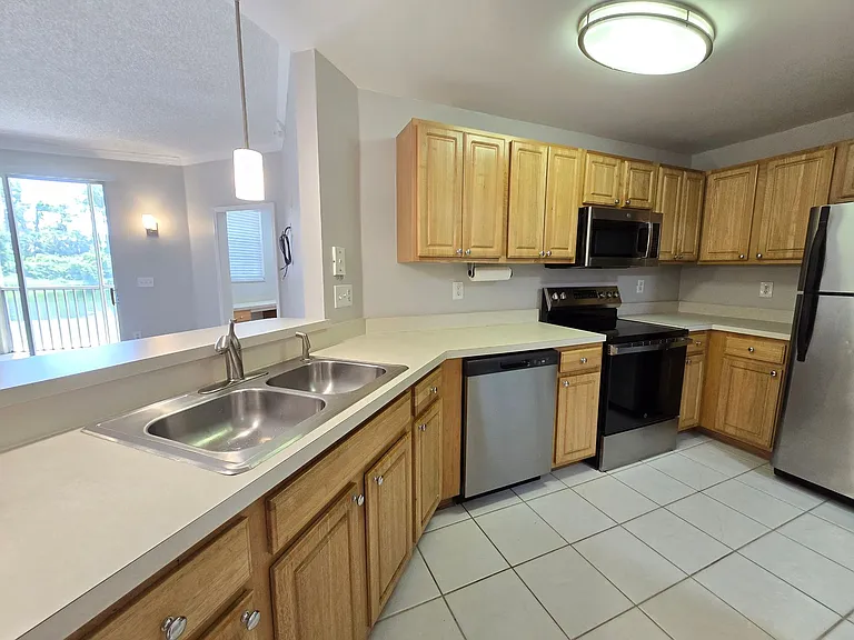 5700 Bentgrass Dr #16102 — Photo 8