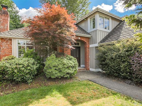 3rd image of 17121 SE 47th Pl
