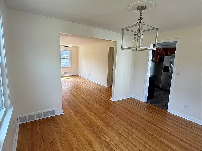 113 Argyle Ave #LOWER — Photo 12