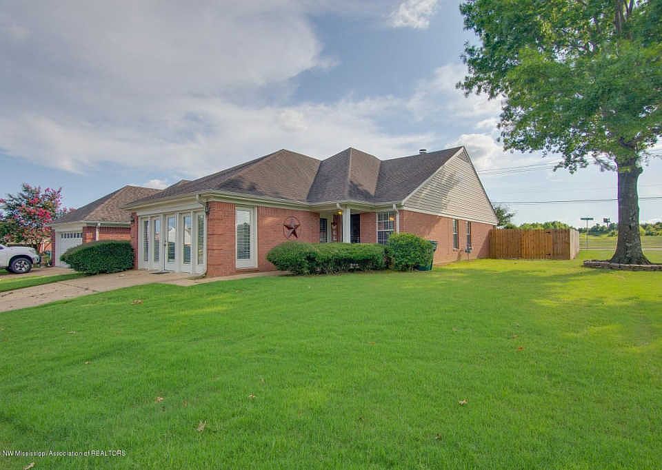 1st image of 5429 Kayla Dr