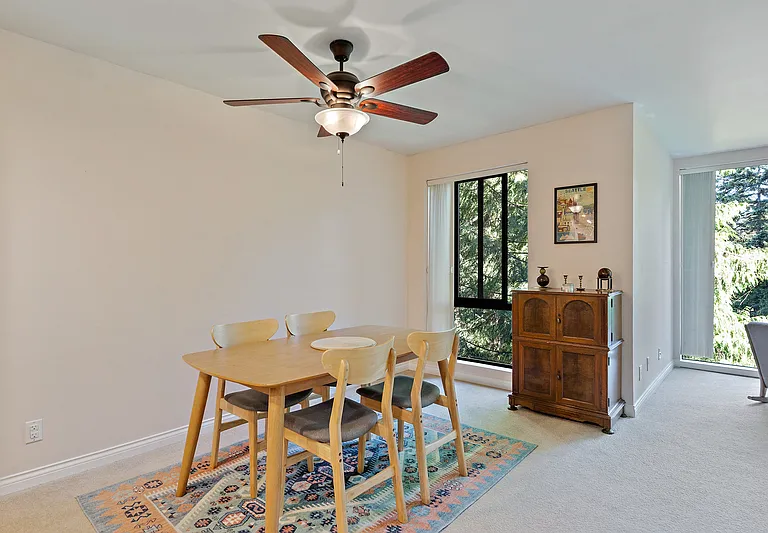 15512 Country Club Dr #B33 — Photo 9